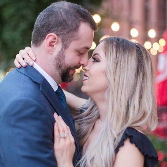 Meet your Posher, Jillian - Picture 1 of 1